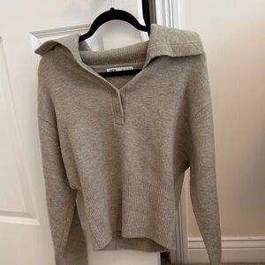 Zara Women's V-Neck Sweater in Beige